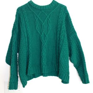 Aerie/ American Eagle Green Pullover Knit Sweater